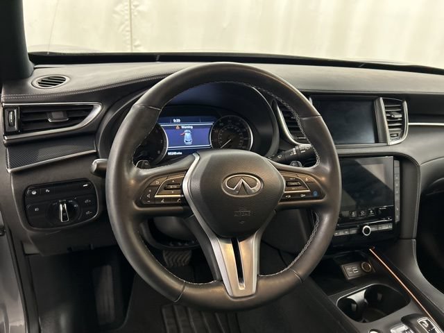 Used 2023 INFINITI QX50 Sport AWD/4WD image 8