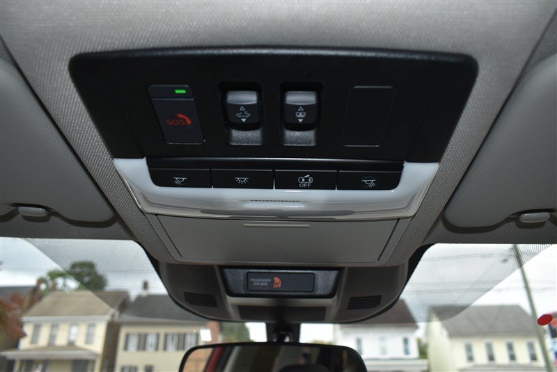 Used 2023 Nissan Rogue SV w/ SV Premium B Package AWD/4WD image 23