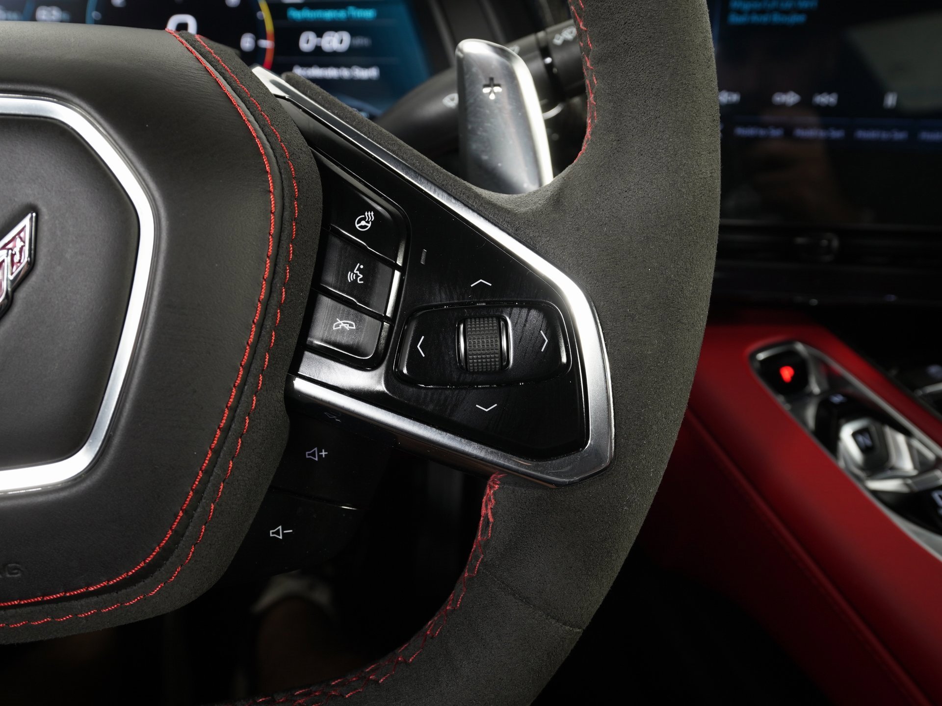 Used 2024 Chevrolet Corvette Stingray Premium Conv w/ Z51 Performance Package image 22