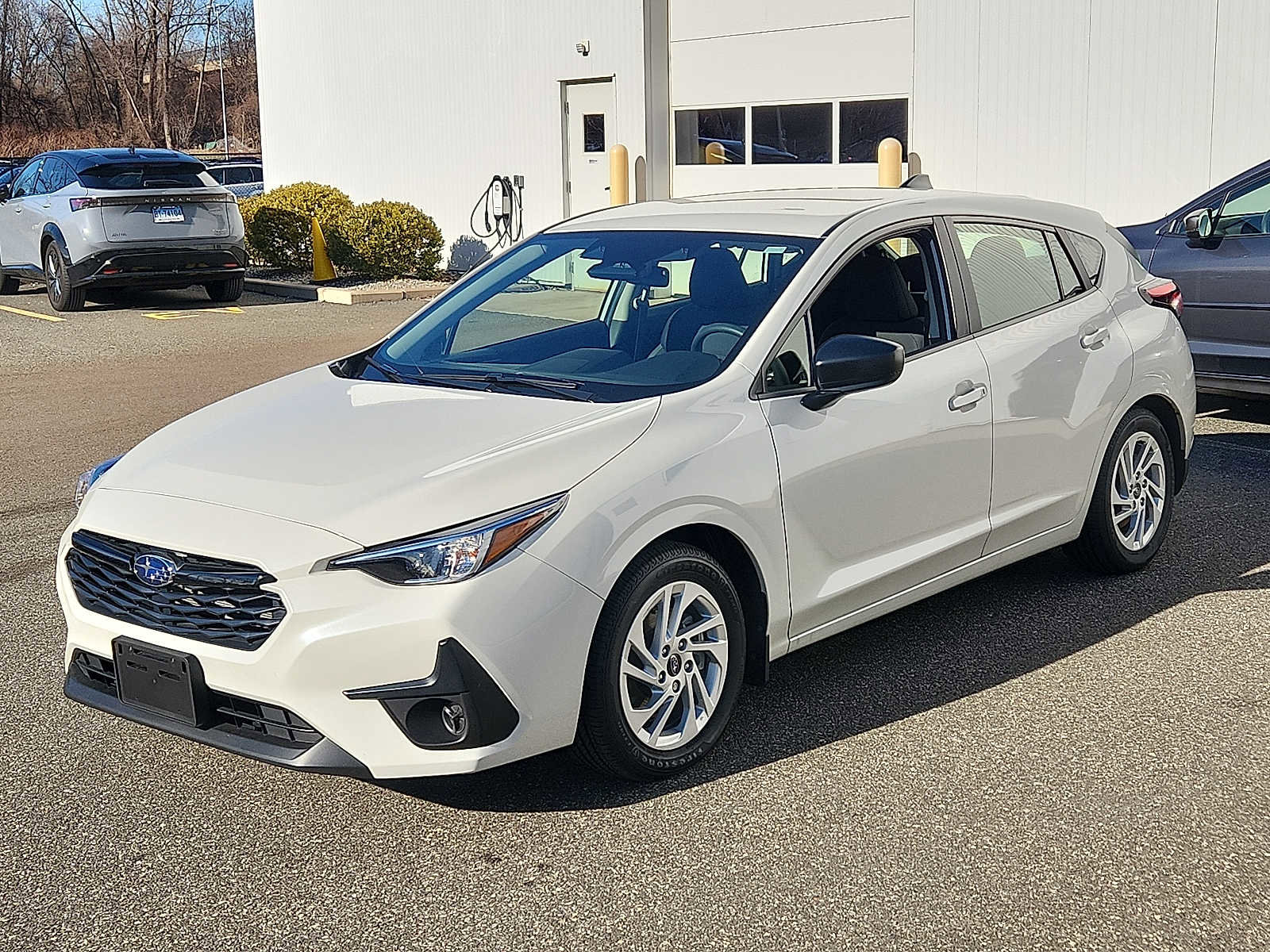 Certified 2025 Subaru Impreza 2.0i image 3