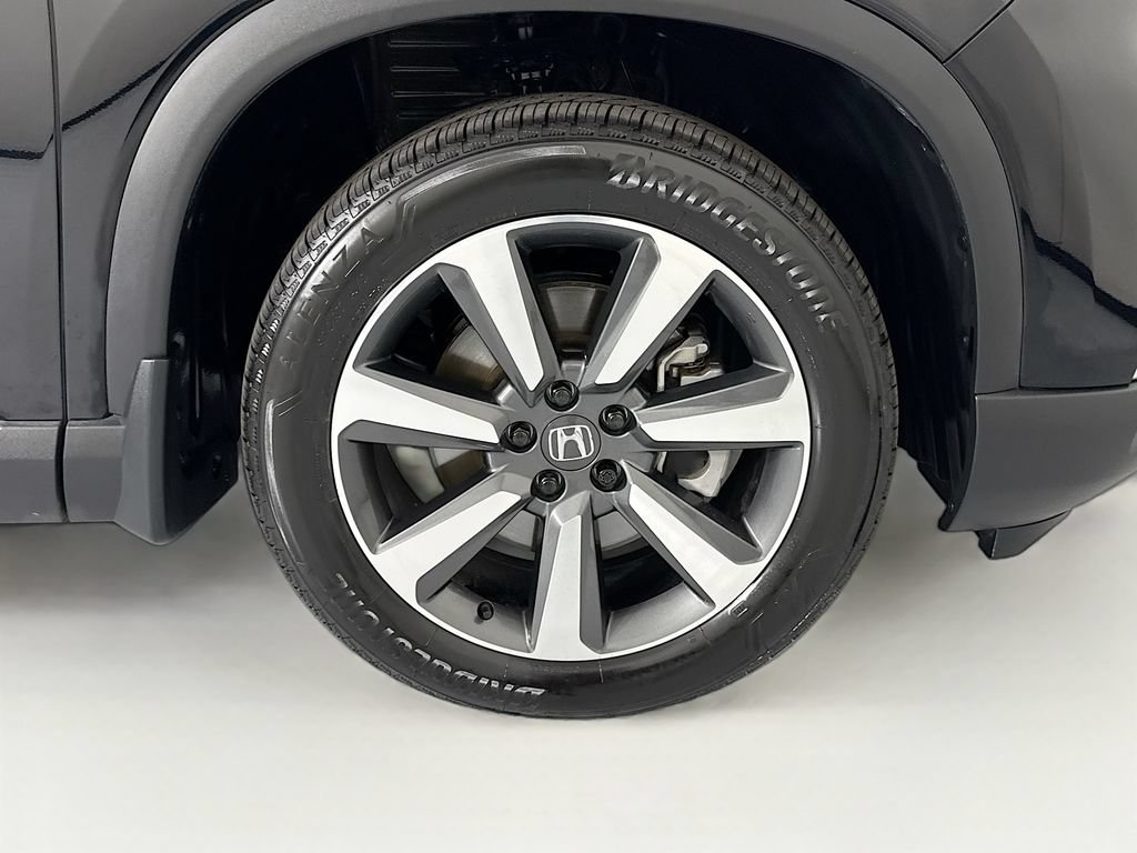 Used 2023 Honda Pilot Elite image 32