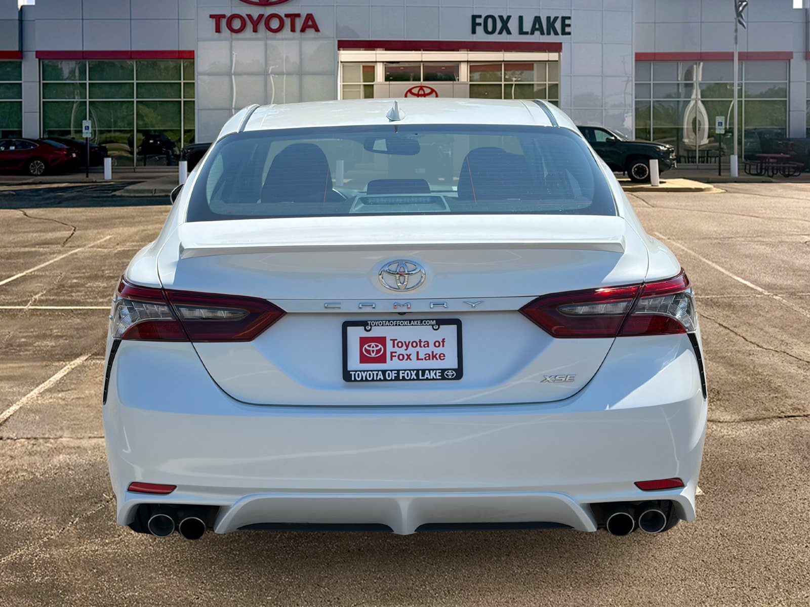 Used 2024 Toyota Camry XSE FWD image 4