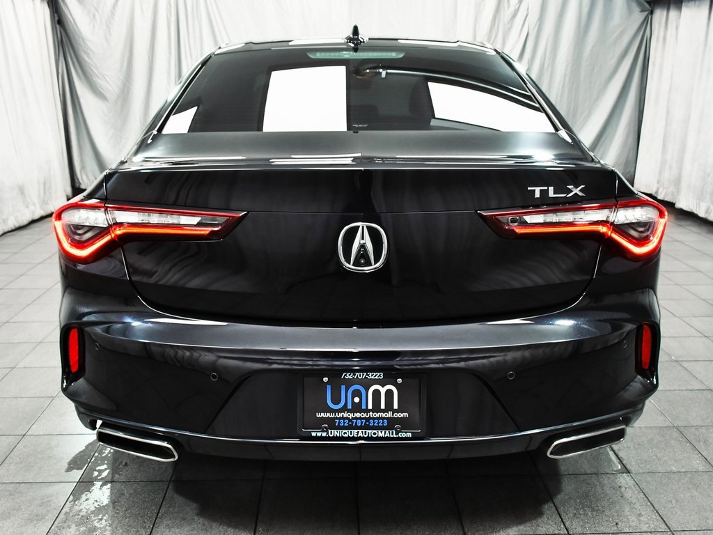 Used 2021 Acura TLX w/ Technology Package image 5