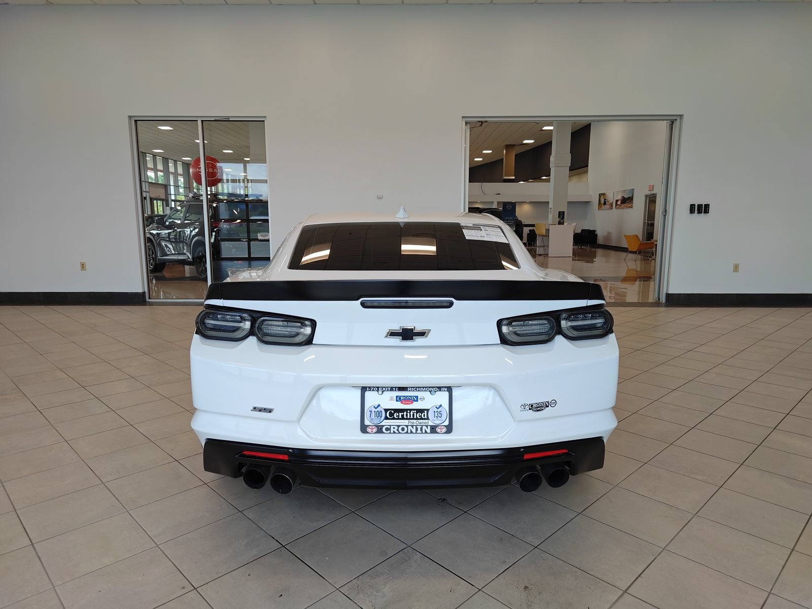 Used 2023 Chevrolet Camaro SS RWD image 4