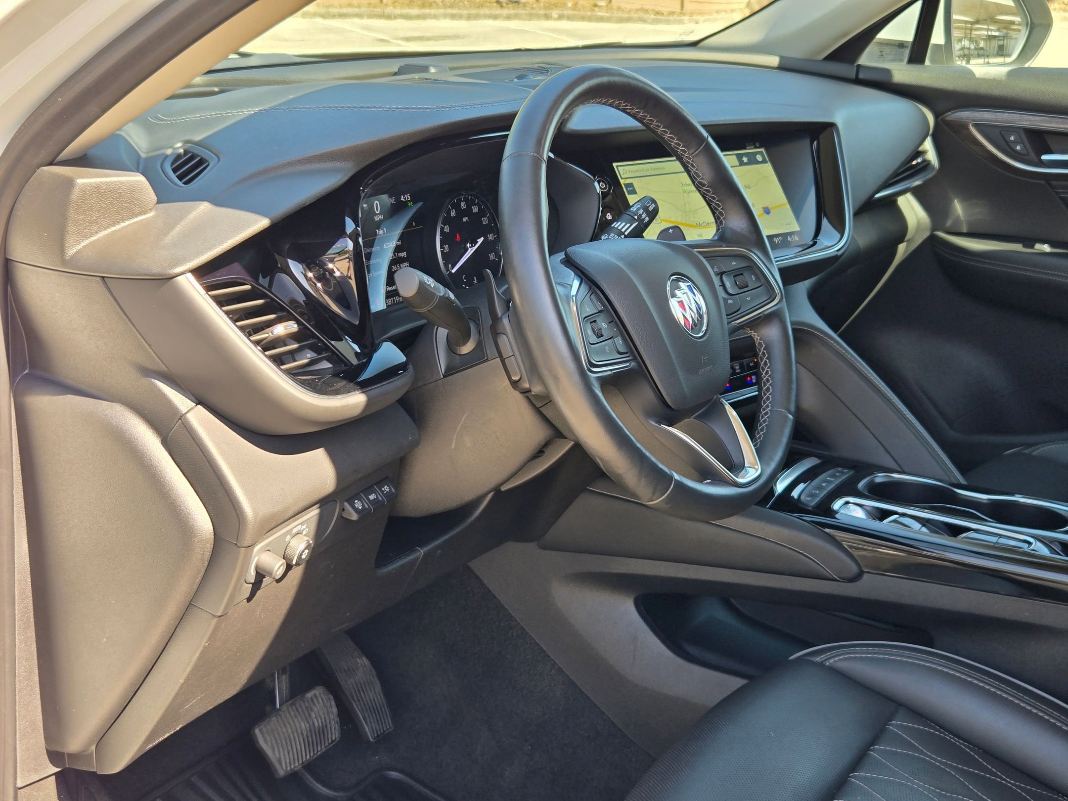 Used 2022 Buick Envision Avenir w/ Technology Package II image 13