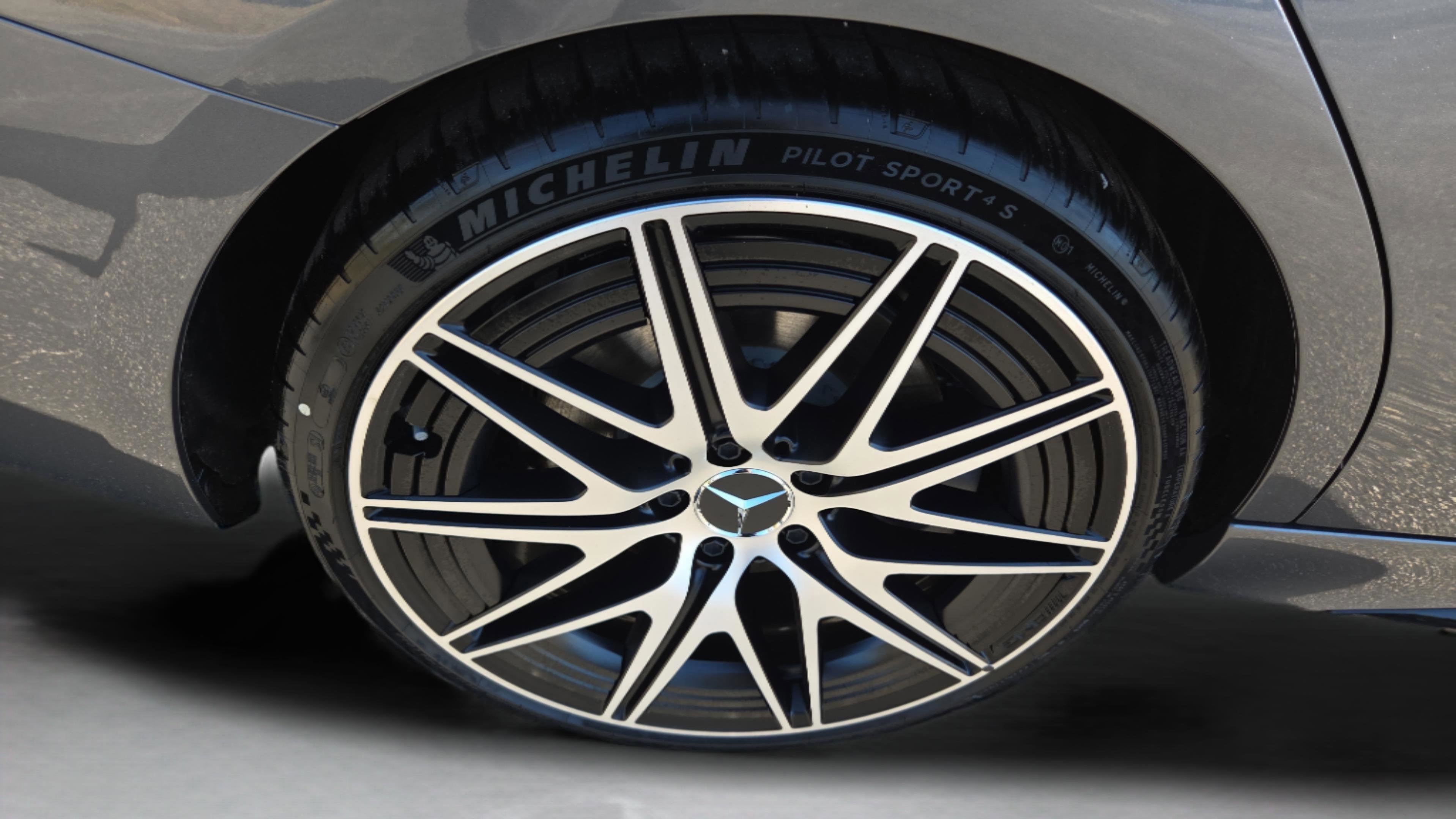 New 2026 Mercedes-Benz C 43 AMG 4MATIC Sedan image 33