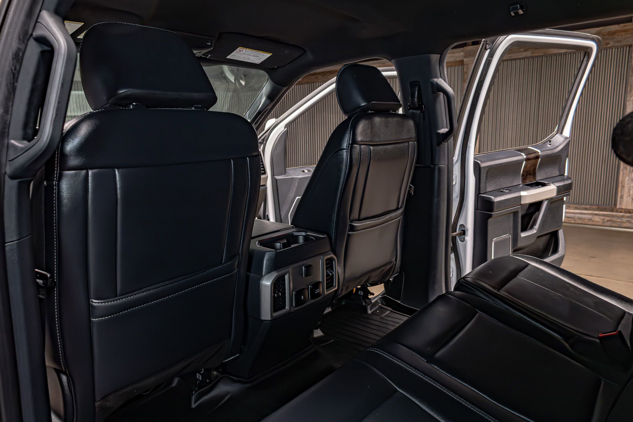 Used 2022 Ford F250 Lariat w/ Lariat Value Package image 22