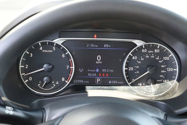 Used 2025 Nissan Altima 2.5 SV FWD image 24