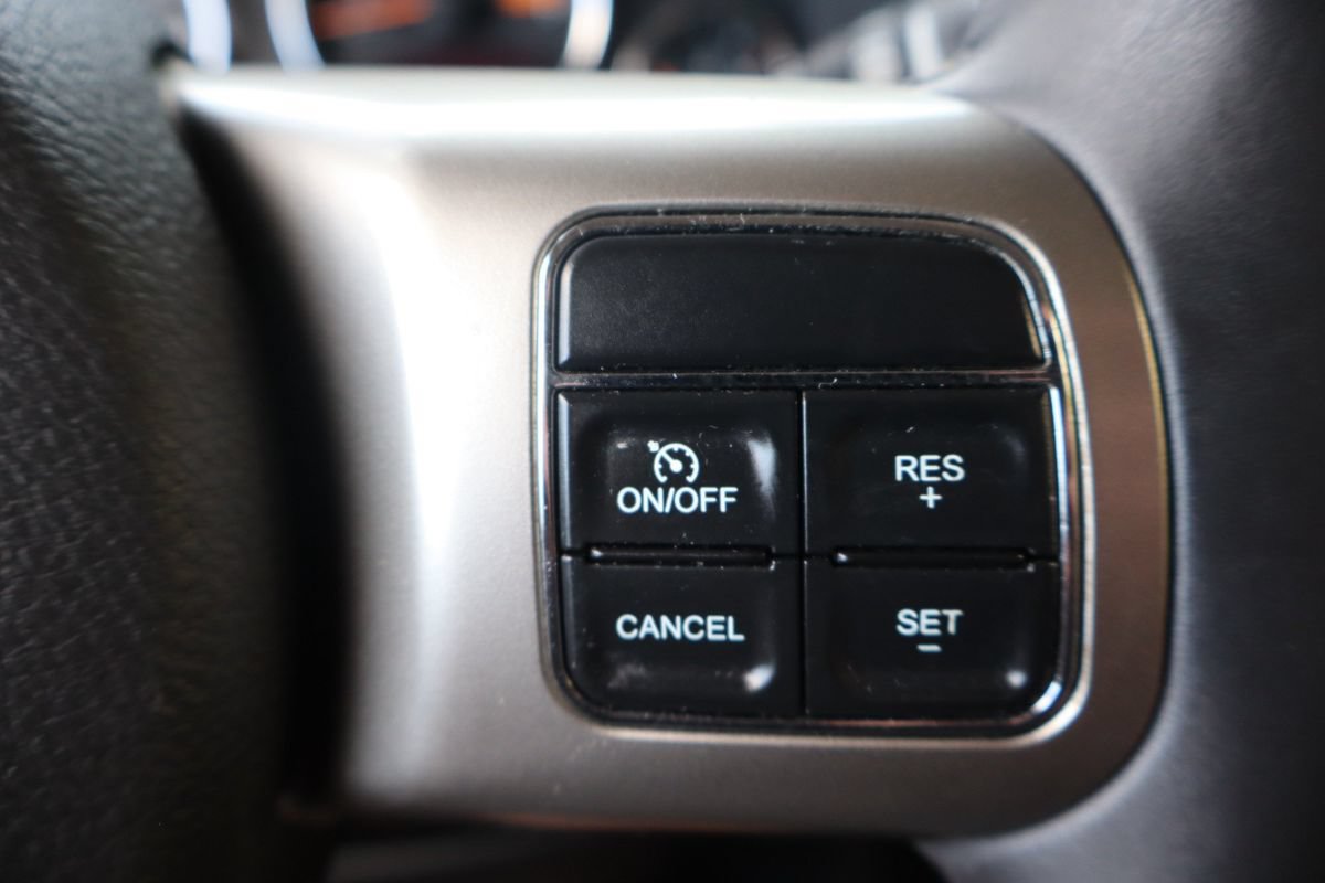Used 2015 Jeep Patriot Limited w/ Sun/Sound Group FWD image 30