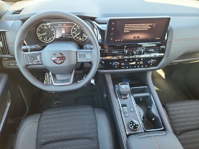 New 2026 Nissan Pathfinder SV AWD/4WD image 10