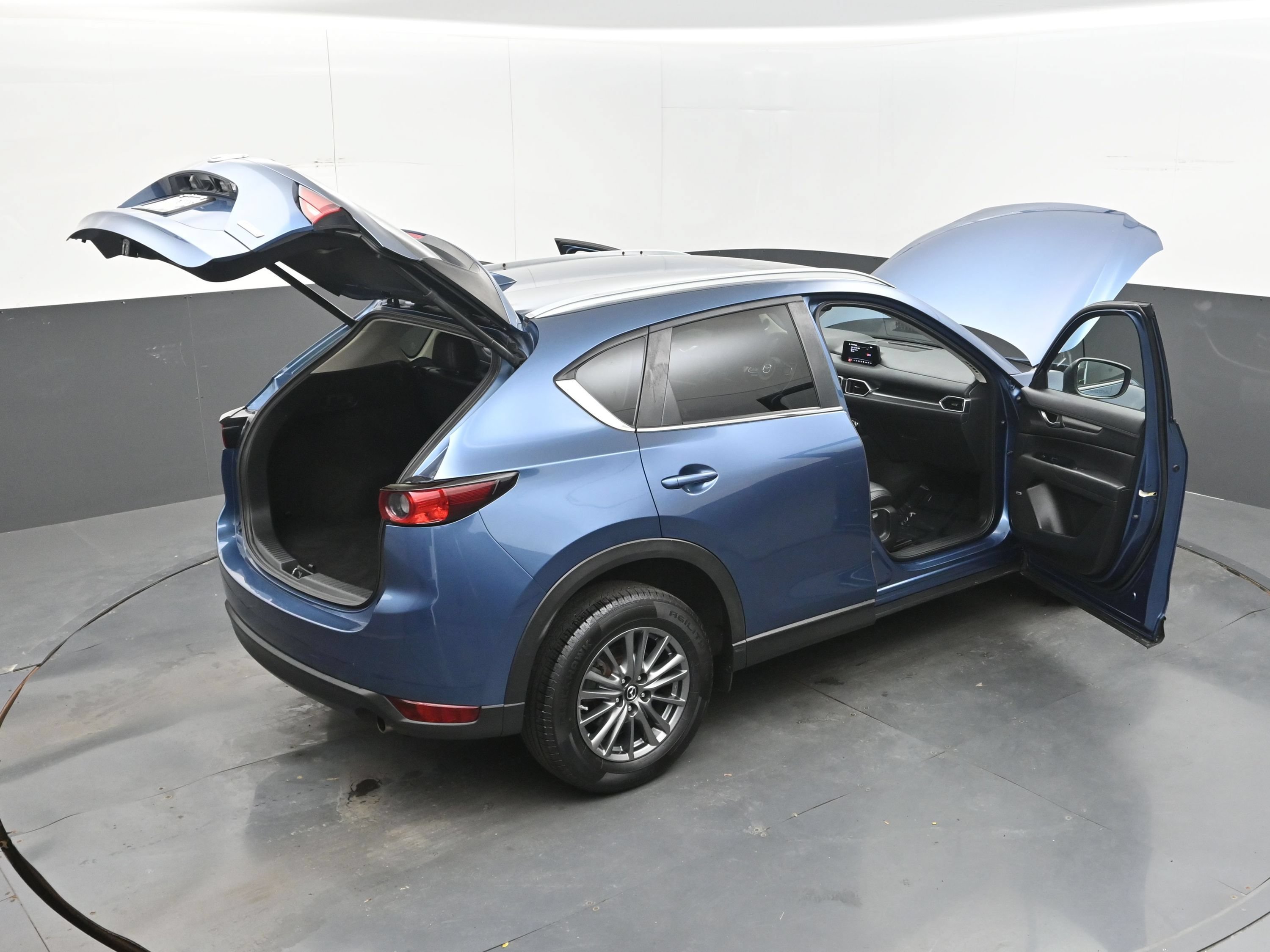 Used 2017 MAZDA CX-5 Touring w/ Preferred Equipment Package AWD/4WD image 45