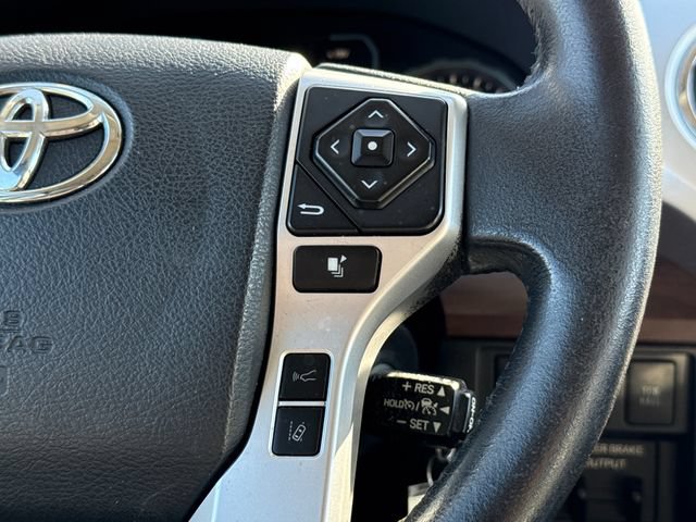 Used 2018 Toyota Tundra Limited w/ Limited Premium Package AWD/4WD image 28