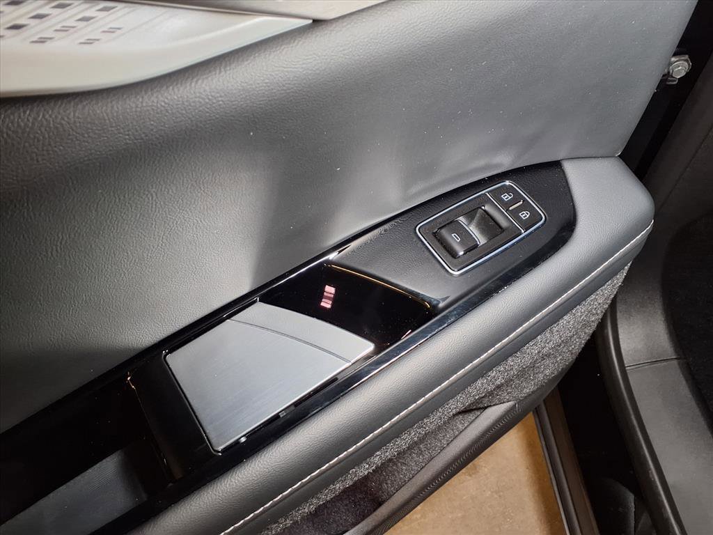 New 2026 Cadillac Optiq Sport 1 image 14