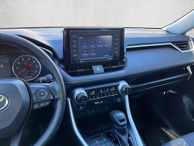 Used 2022 Toyota RAV4 XLE image 8