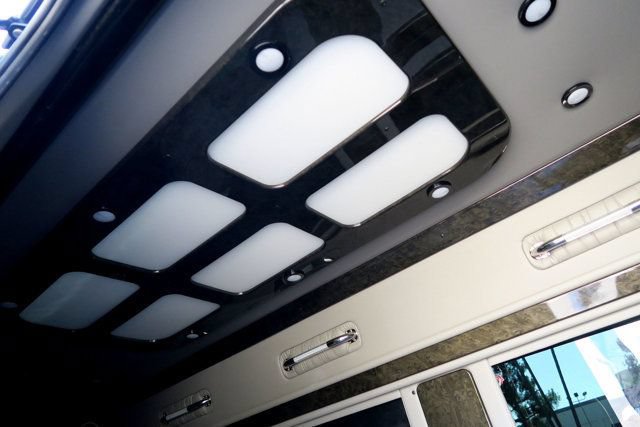 Used 2020 Mercedes-Benz Sprinter 3500 image 14