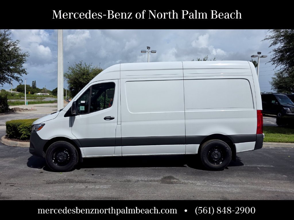 New 2025 Mercedes-Benz Sprinter 2500 image 3