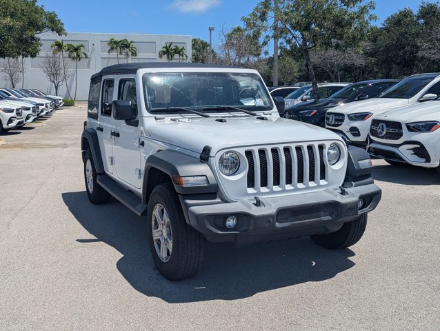 Used 2018 Jeep Wrangler Unlimited Sport S AWD/4WD video 3