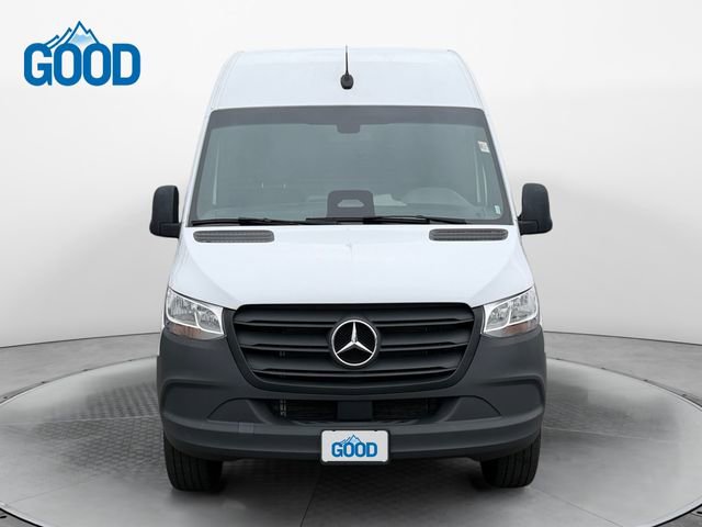 Used 2025 Mercedes-Benz Sprinter 2500 image 8