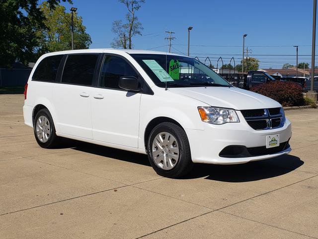 Used 2018 Dodge Grand Caravan SE w/ UConnect Hands-Free Group FWD image 3
