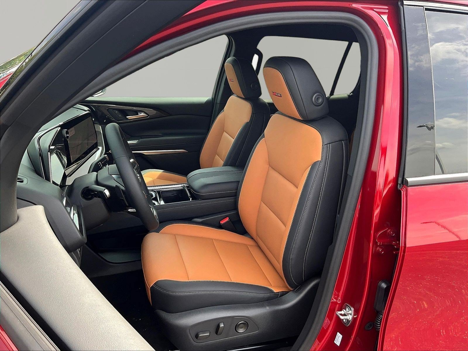 New 2027 Chevrolet Traverse Z71 w/ Driver Confidence Package AWD/4WD image 17