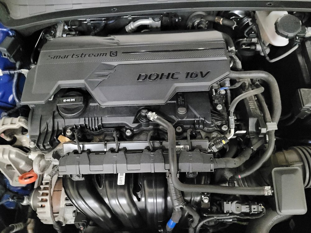 Used 2023 Hyundai Elantra SEL w/ Cargo Package image 30