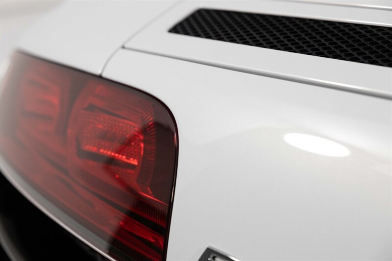 Used 2012 Audi R8 V10 AWD/4WD image 35