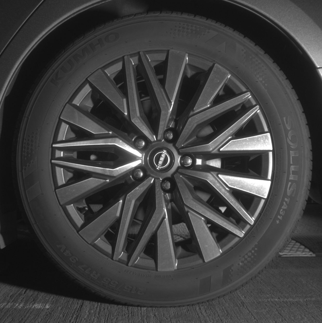 Used 2025 Nissan Altima 2.5 SV image 14