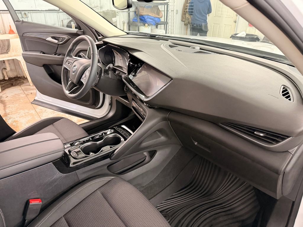 Used 2023 Buick Envision Preferred image 35