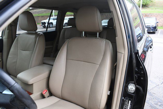 Used 2012 Toyota Highlander Limited w/ Tow Pkg AWD/4WD image 17