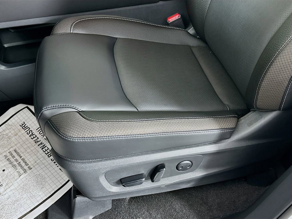 New 2026 Nissan Pathfinder SL AWD/4WD image 26