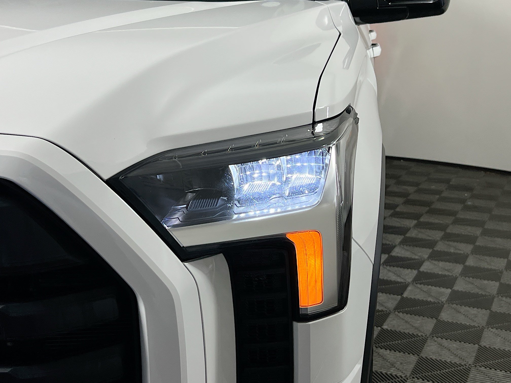 Used 2024 Toyota Tundra SR5 w/ SR5 Premium Package RWD image 11