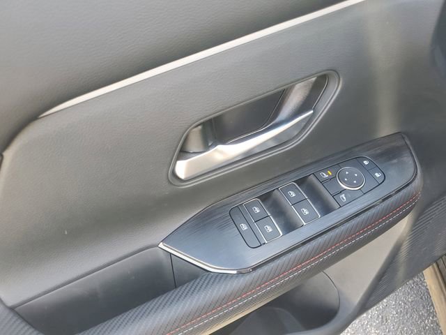 Certified 2025 Nissan Kicks SR w/ SR Premium Package FWD image 16