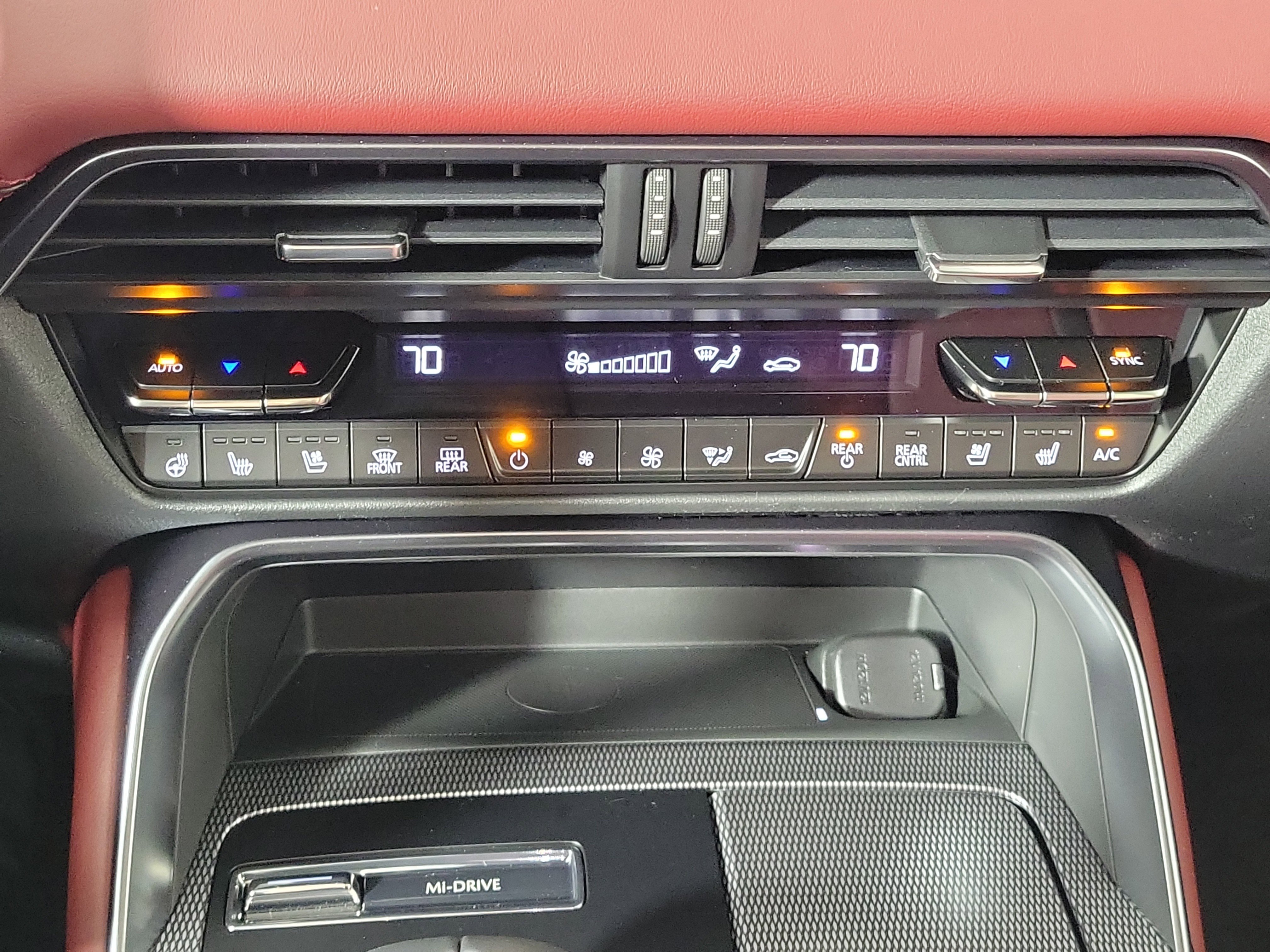 New 2026 MAZDA CX-70 3.3 Turbo S w/ Premium Package image 23