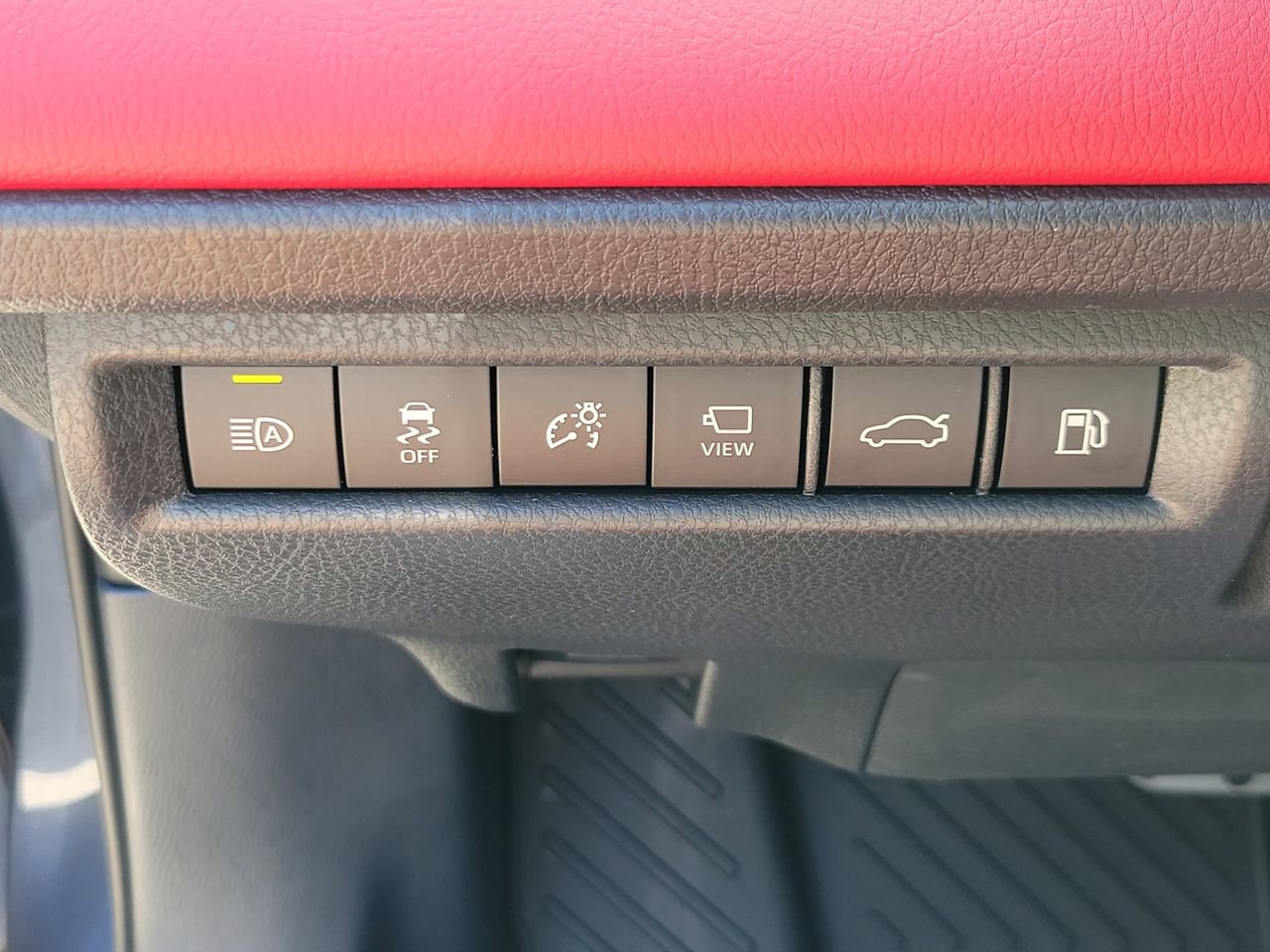 New 2026 Toyota Camry XSE FWD image 31