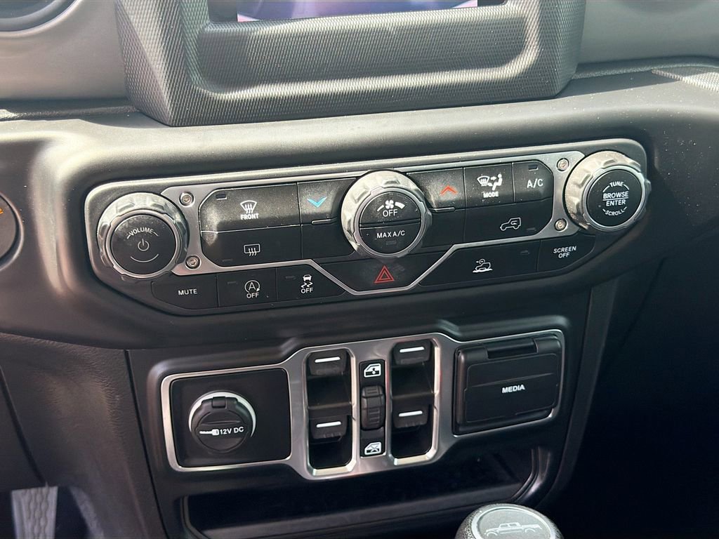 Used 2022 Jeep Gladiator Sport AWD/4WD image 28