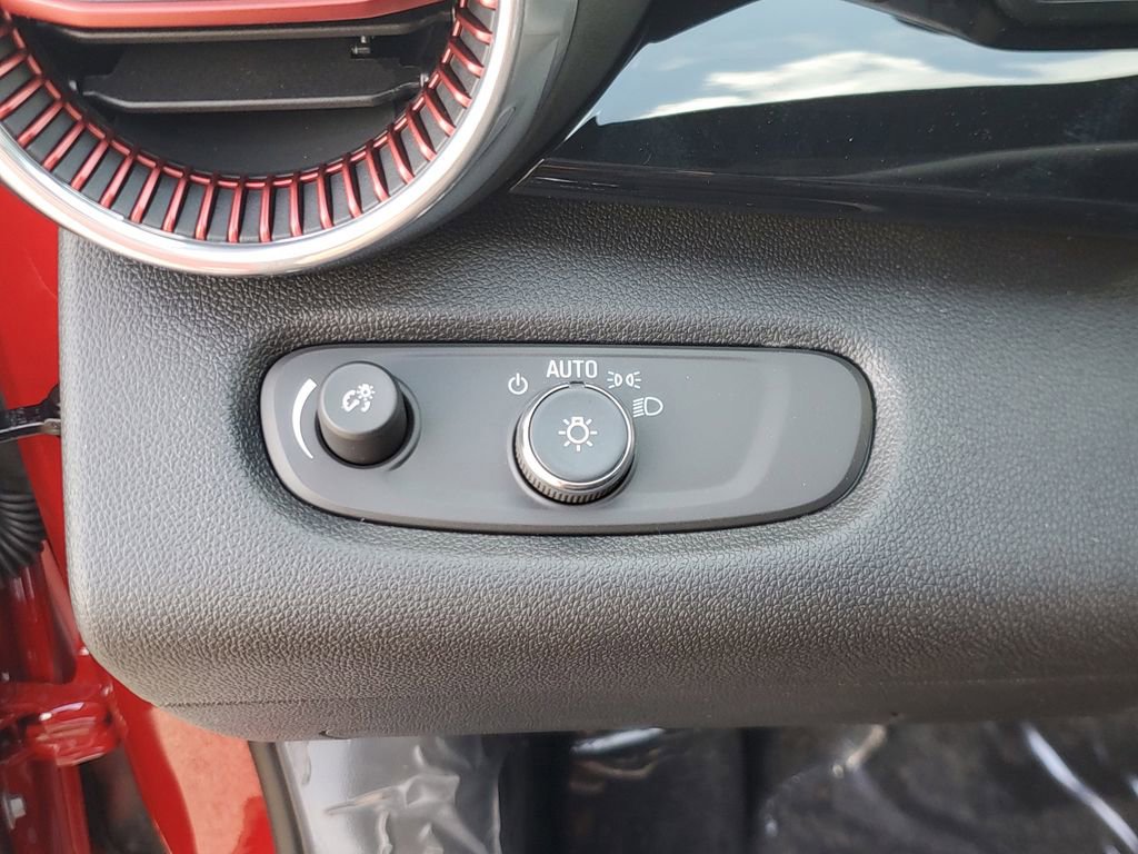 New 2026 Chevrolet Trax RS image 19