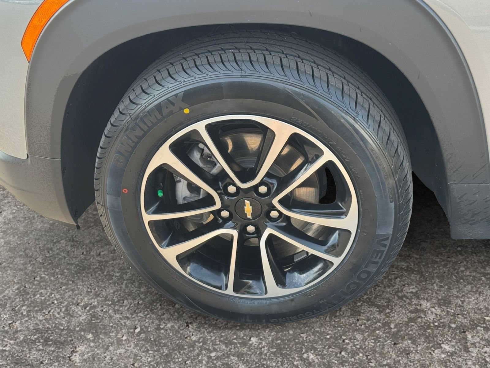 Used 2024 Chevrolet TrailBlazer LT w/ LT Cold Weather Package AWD/4WD image 14