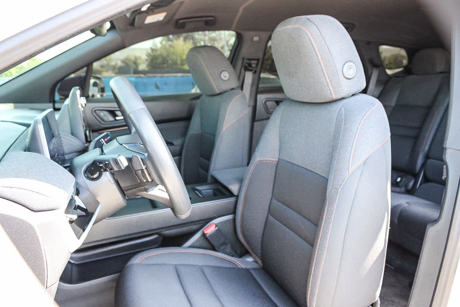 Used 2024 Honda Prologue EX image 17