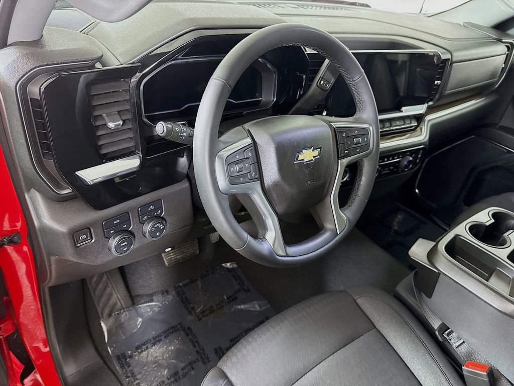 Used 2023 Chevrolet Silverado 1500 LT image 18