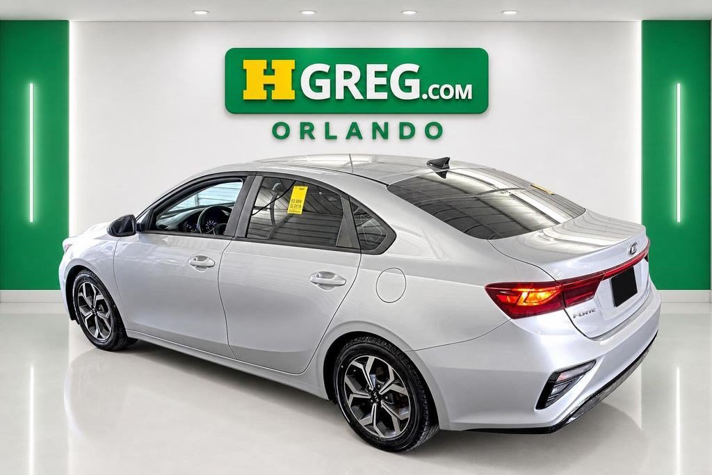 Used 2019 Kia Forte LXS FWD image 2
