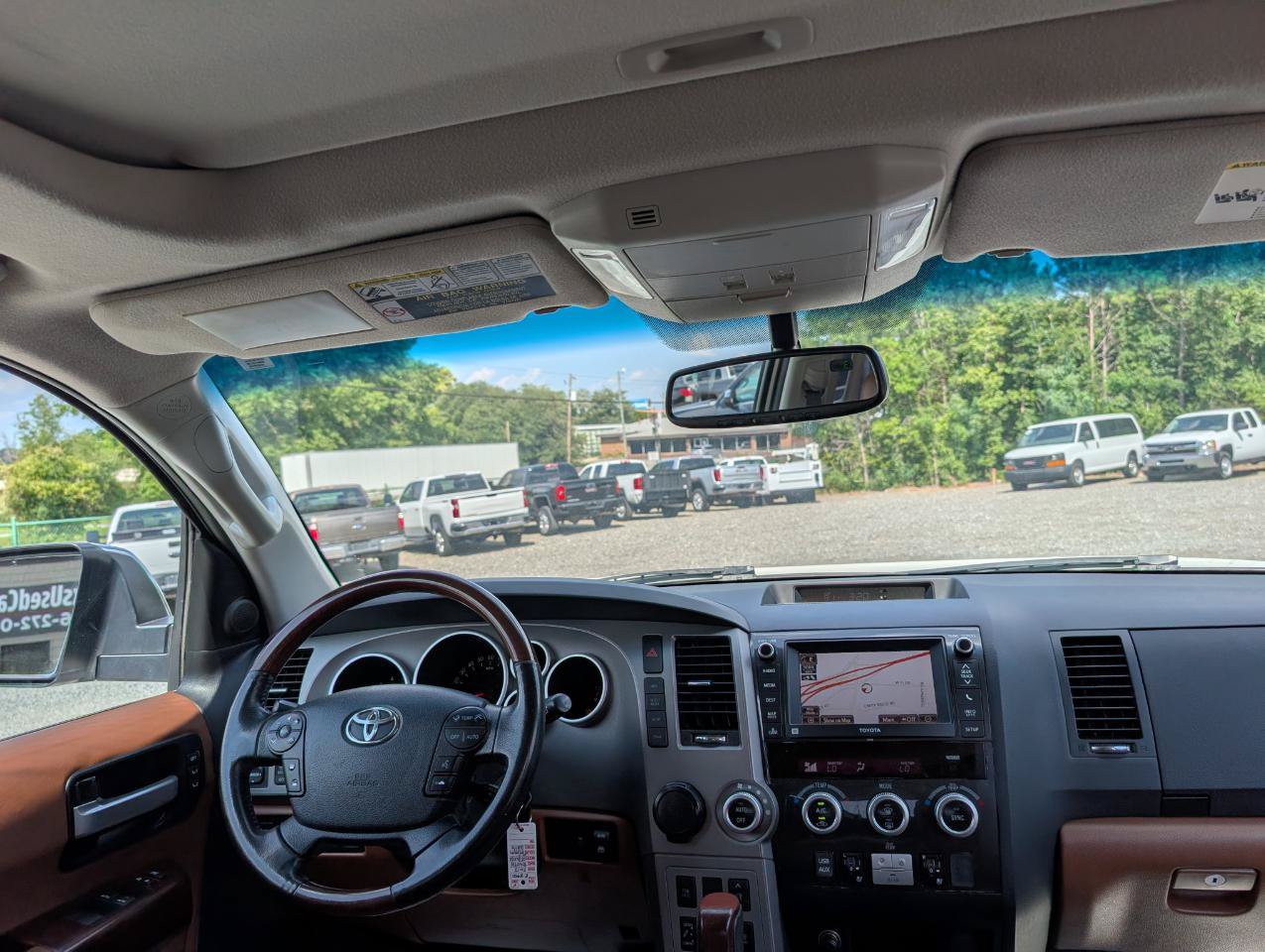 Used 2013 Toyota Sequoia Platinum RWD image 19