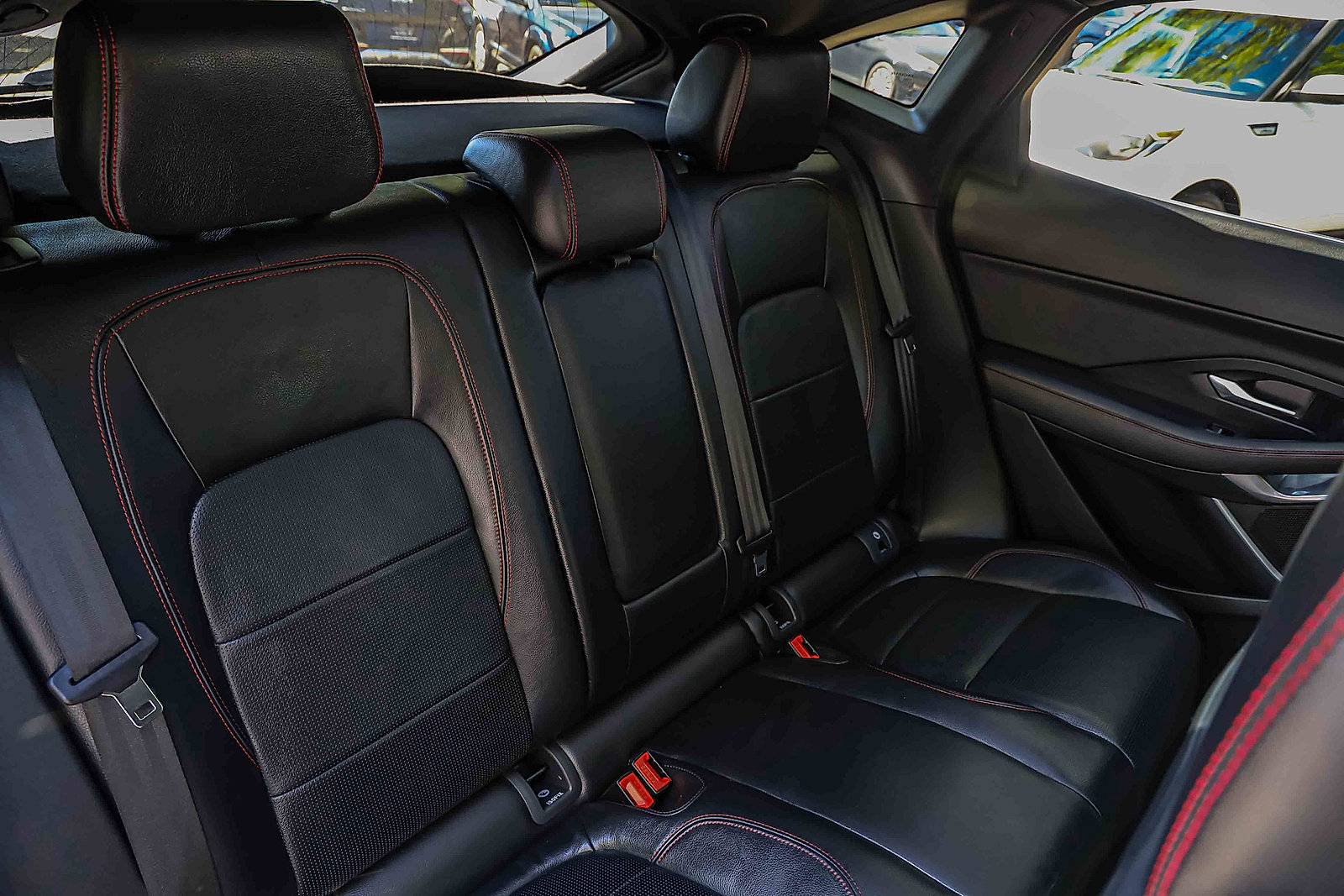 Used 2020 Jaguar E-PACE Checkered Flag AWD/4WD image 23