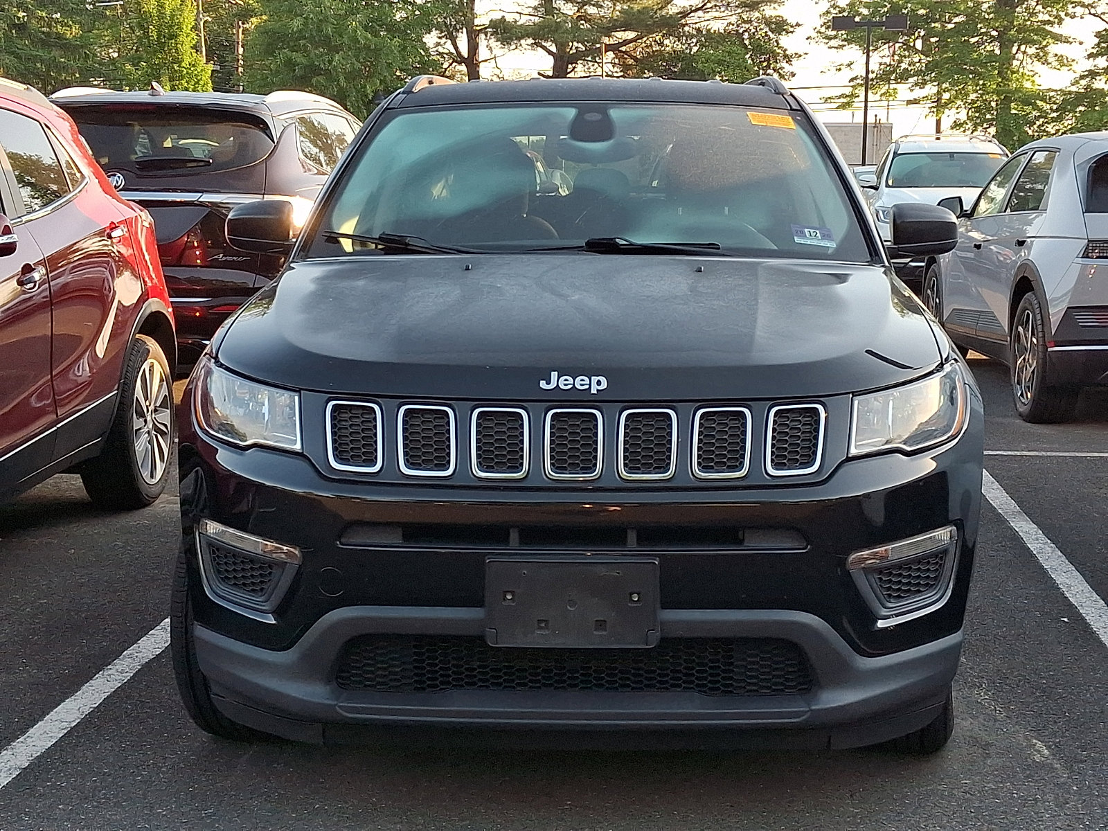 Used 2018 Jeep Compass Sport w/ Tech Group AWD/4WD image 3