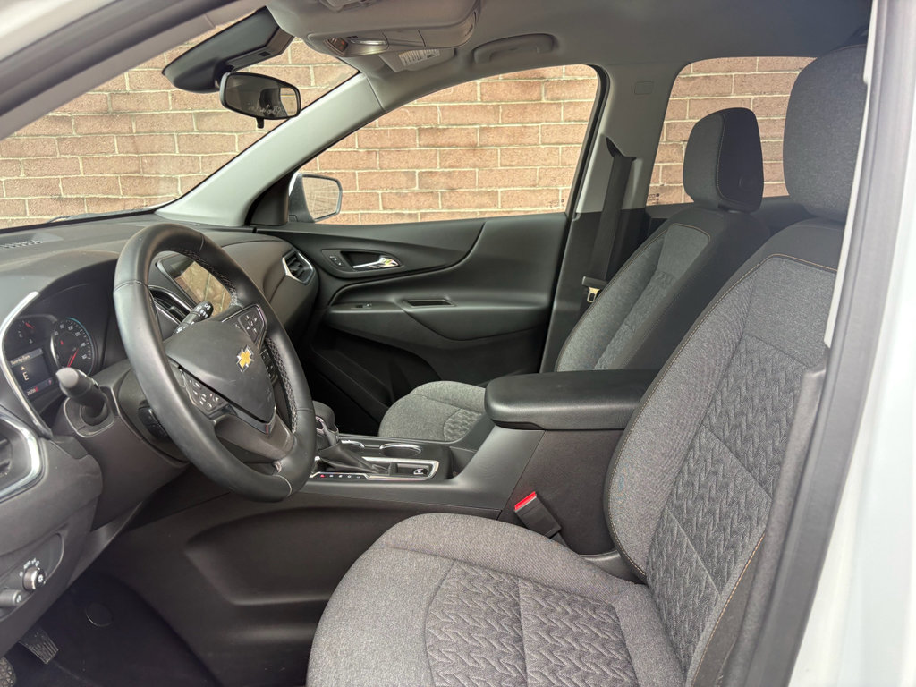Used 2024 Chevrolet Equinox LT AWD/4WD image 12