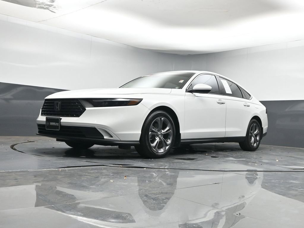 Used 2023 Honda Accord EX image 24