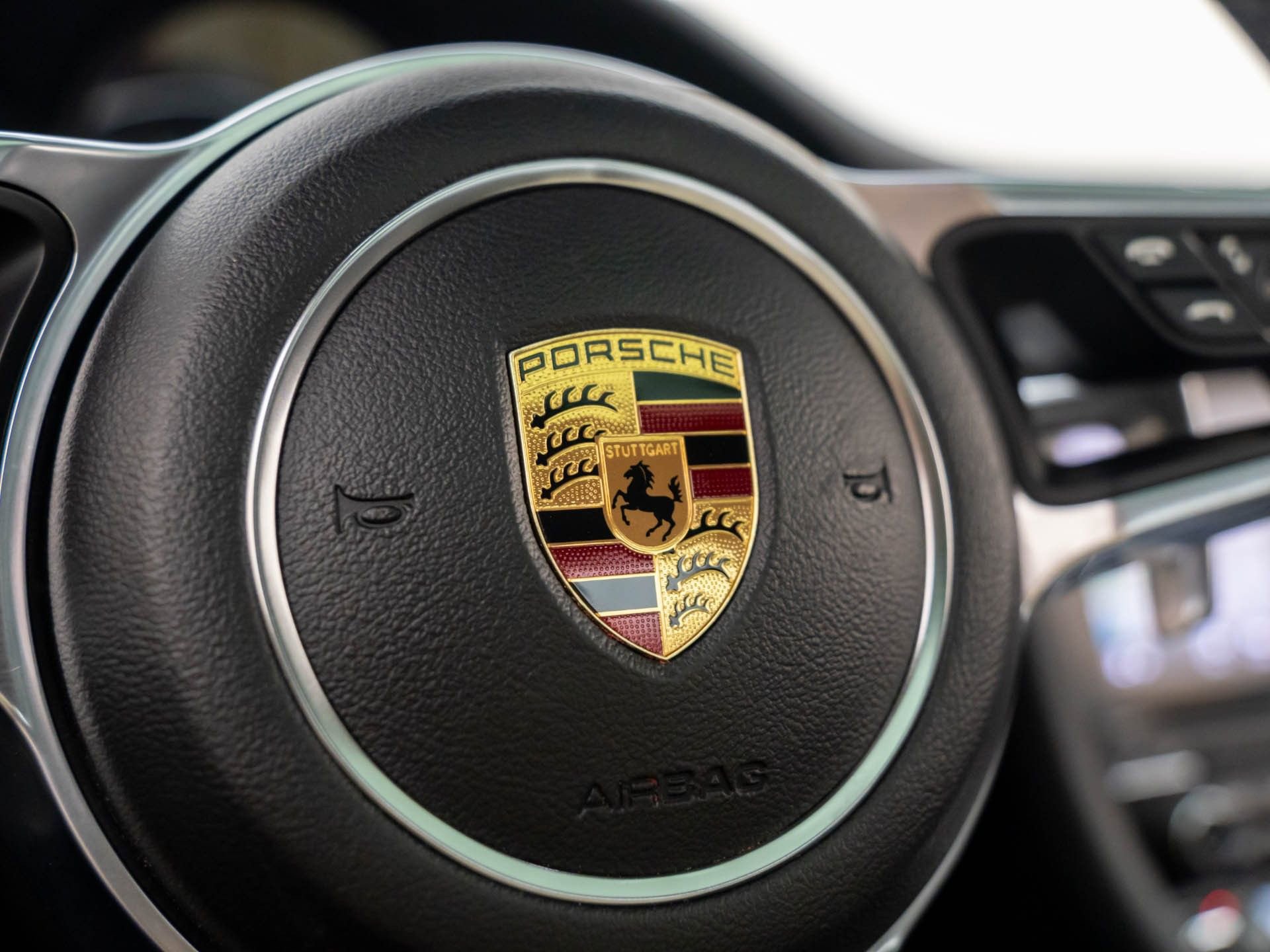 Used 2017 Porsche 911 Carrera image 27