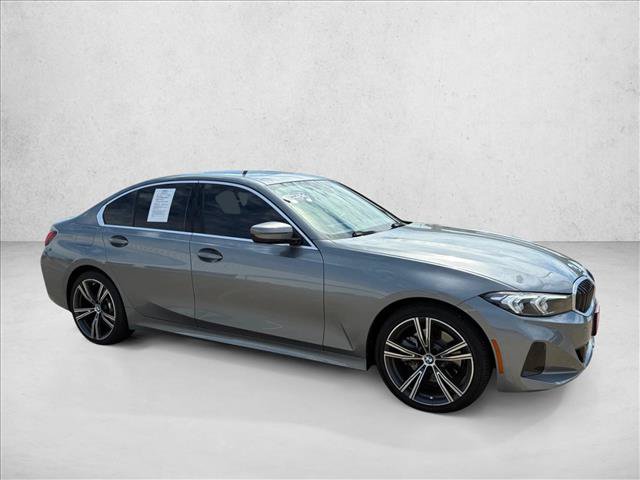 Used 2024 BMW 330i Sedan w/ Convenience Package RWD image 3