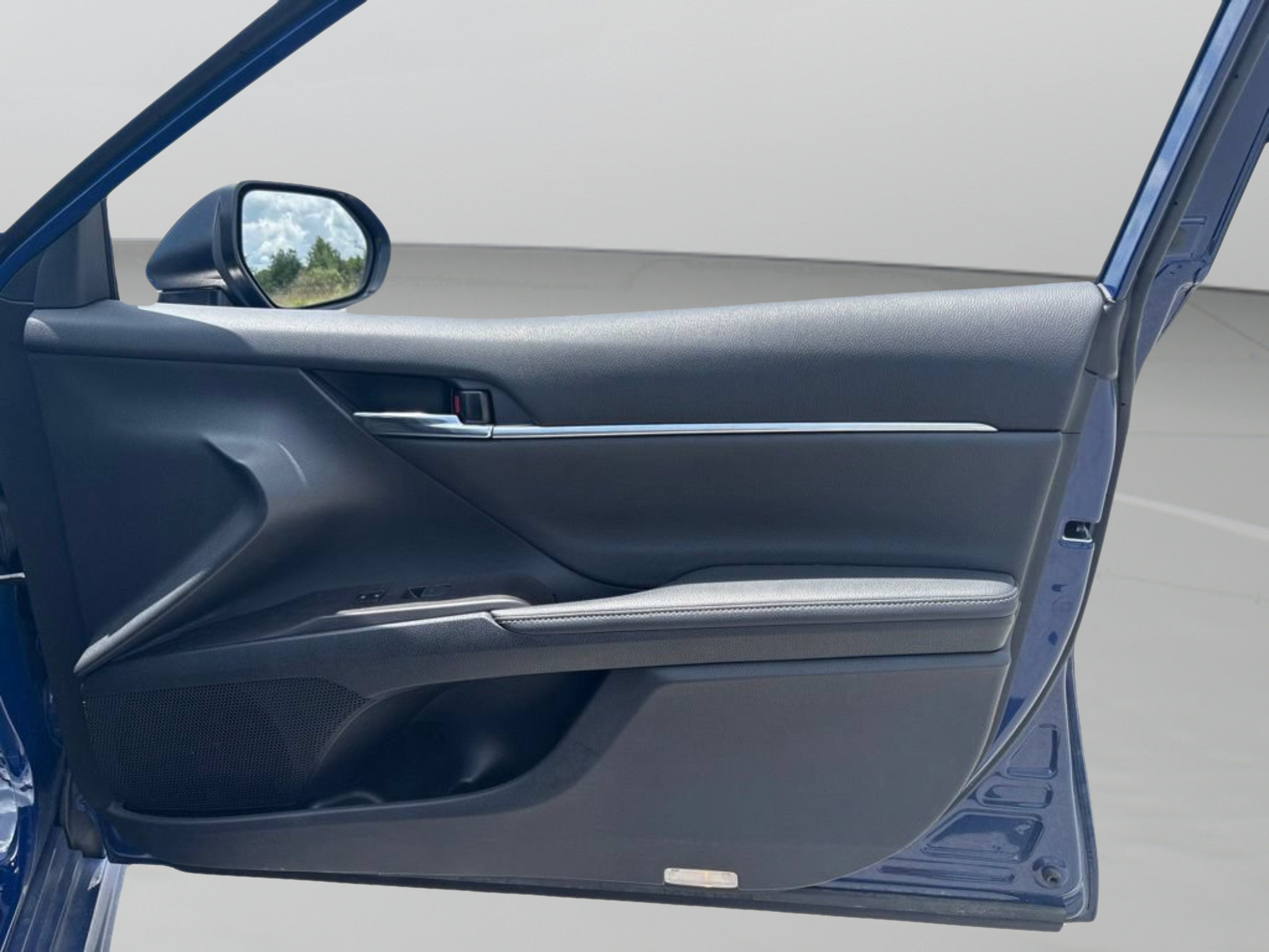 Certified 2024 Toyota Camry XSE FWD image 17