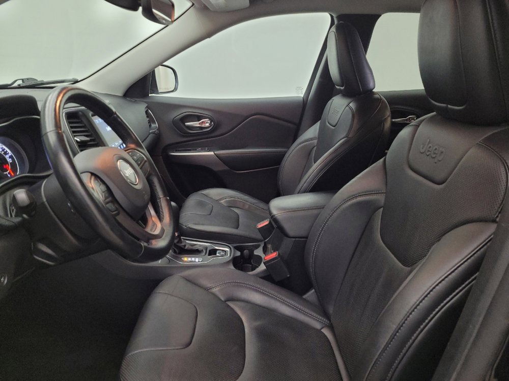 Used 2021 Jeep Cherokee Latitude Lux w/ Comfort/Convenience Group image 17