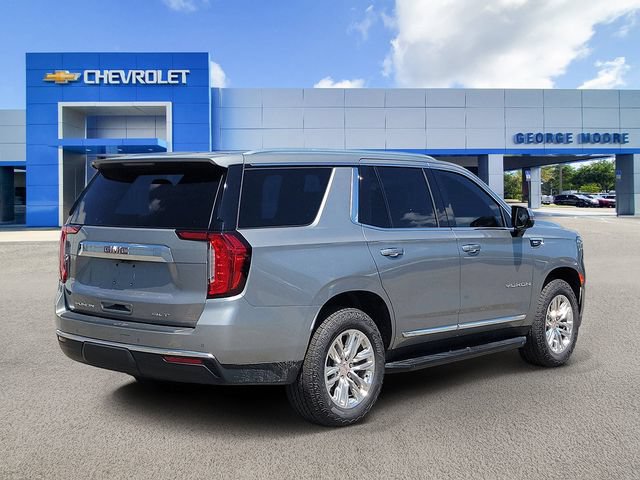 Certified 2023 GMC Yukon SLT w/ SLT Luxury Package AWD/4WD image 4